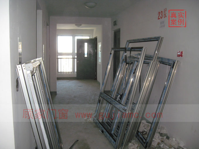 �\(y��n)���F(xi��n)��