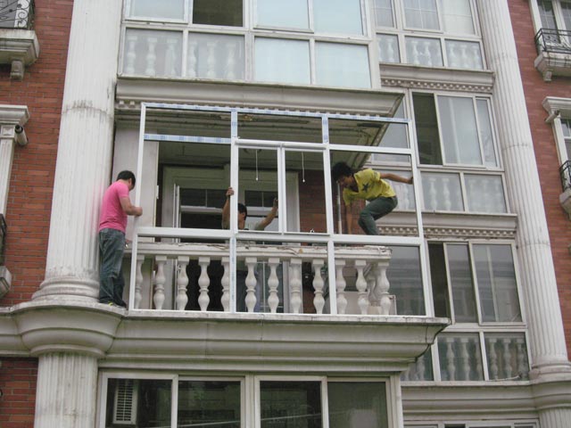 ���b�(y��ng)�_(t��i)��