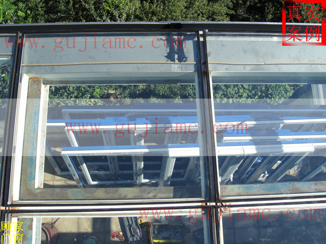 䓻������